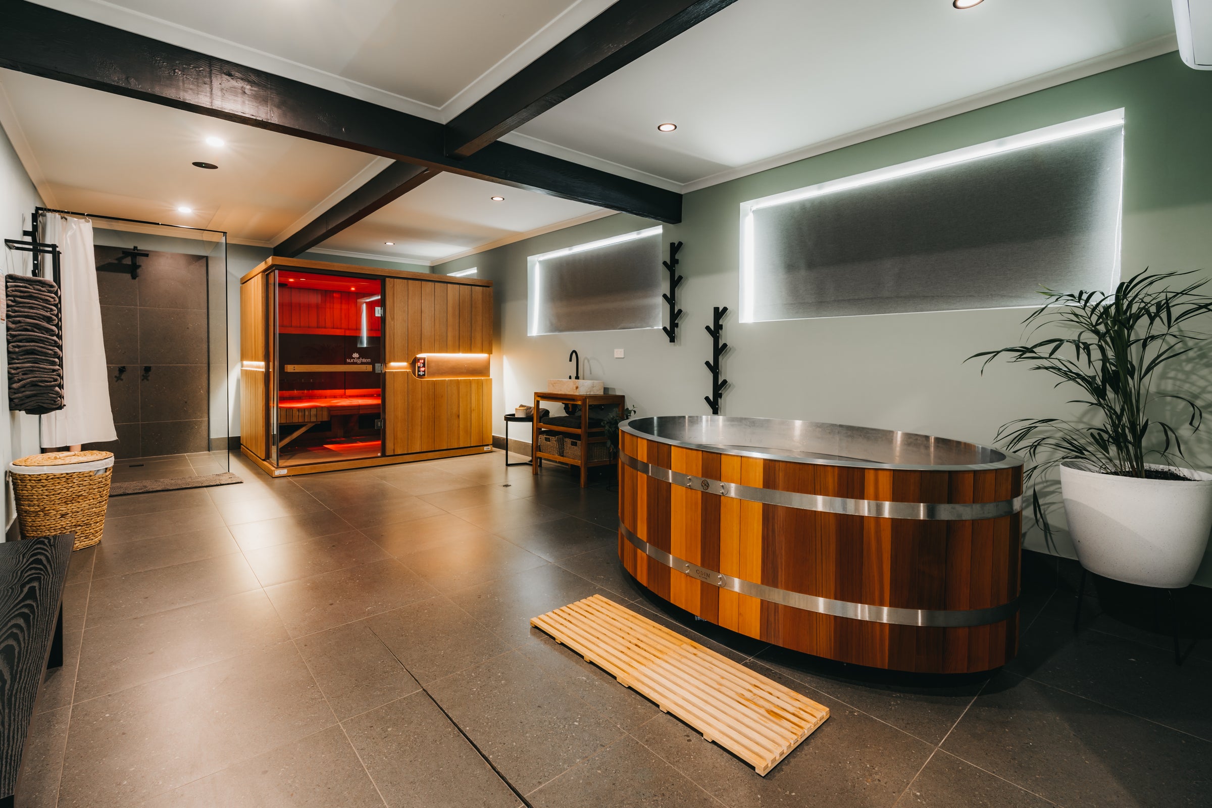 Infrared Sauna & Ice Bath